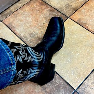Leather Ariat men's boots